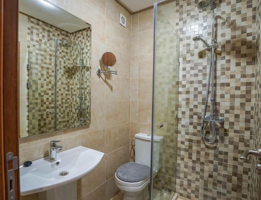 Spacieux Et Luxueux Appartement มาร์ราเกช ภายนอก รูปภาพ